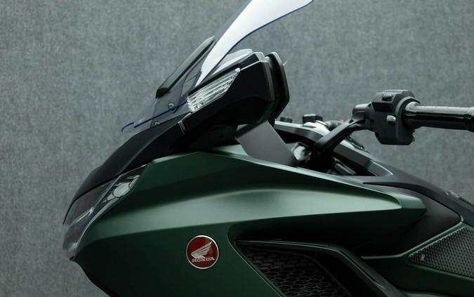 2024 HONDA GL1800B GOLDWING 1800 W/DCT & ABS