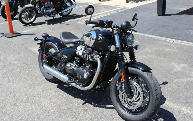 2023 Triumph Bonneville Bobber Chrome Edition Chrome / Jet Black