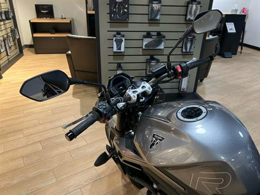 2024 Triumph Street Triple 765 R