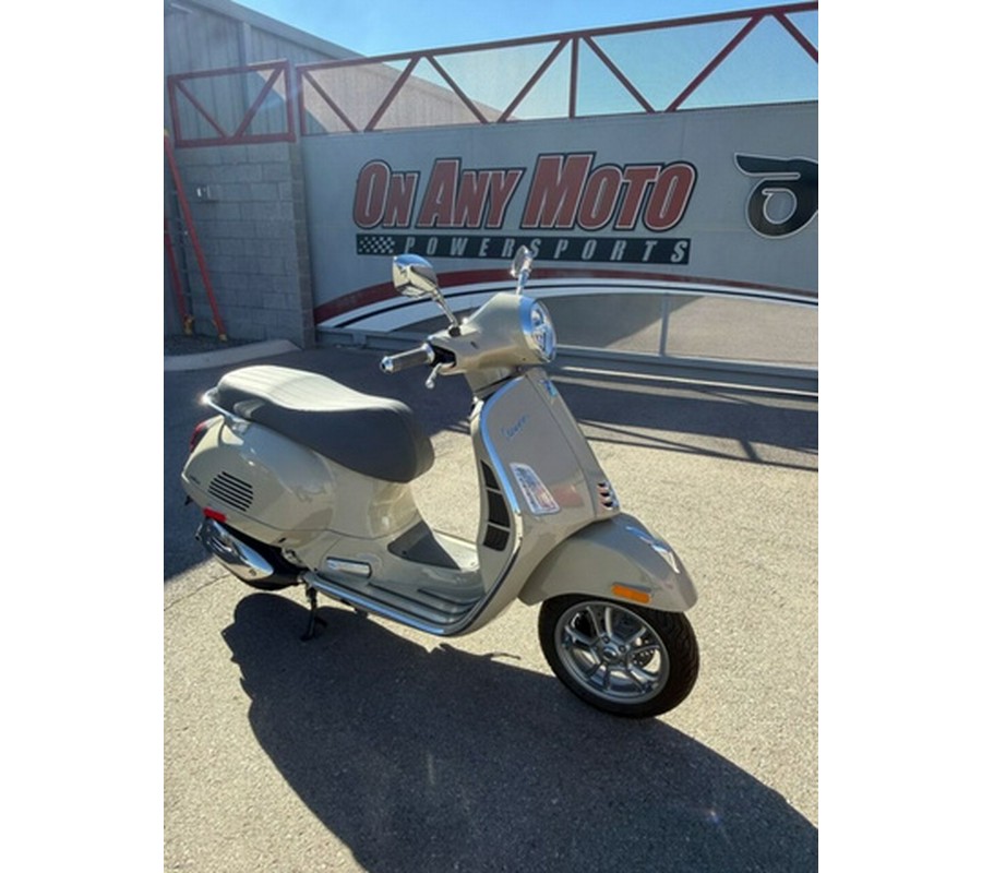 2024 Vespa GTS 300