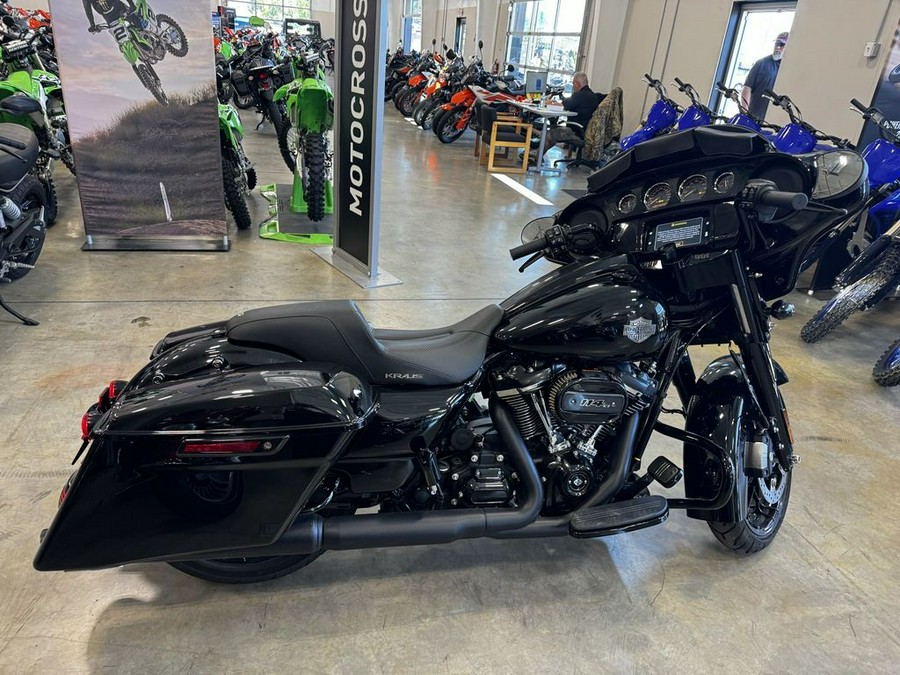 2022 Harley-Davidson® FLHXS - Street Glide® Special