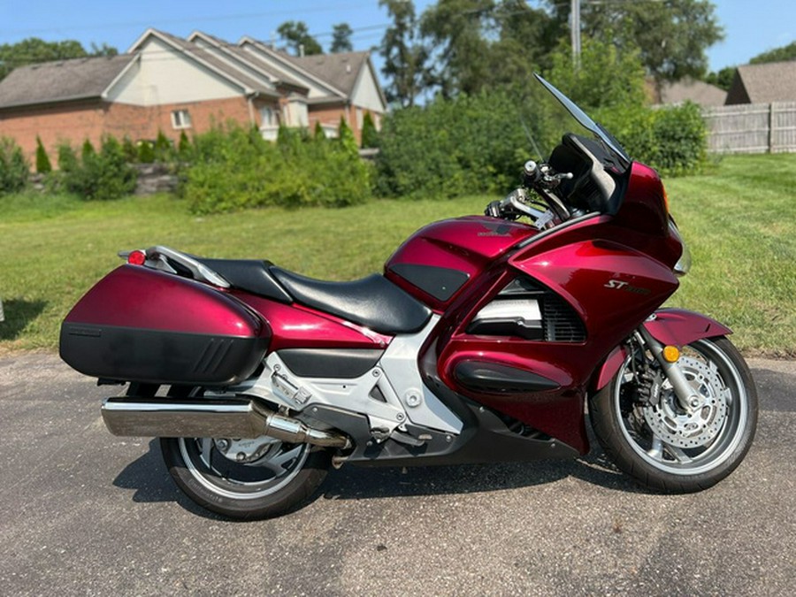 2005 Honda ST1300