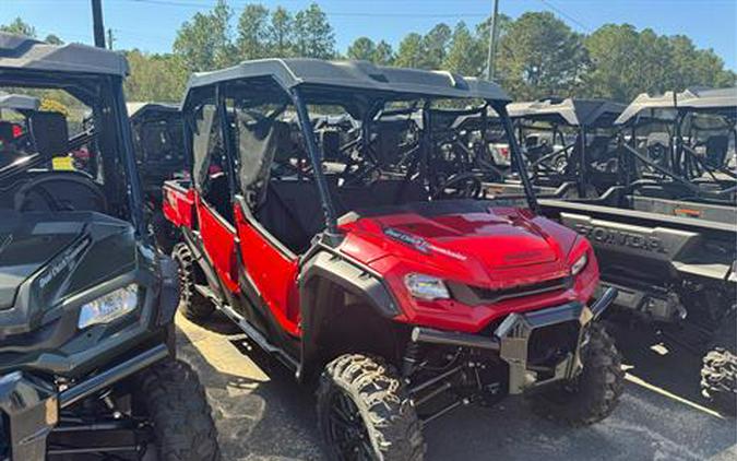 2025 Honda Pioneer 1000-6 Deluxe Crew