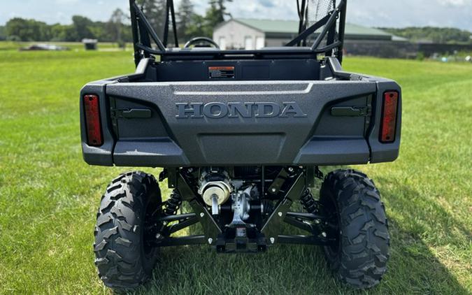 2026 Honda PIONEER 700 DELUXE