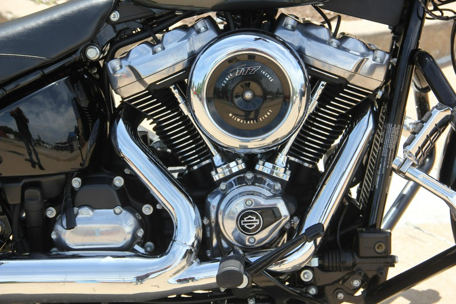 2025 Harley-Davidson FXBB Street Bob