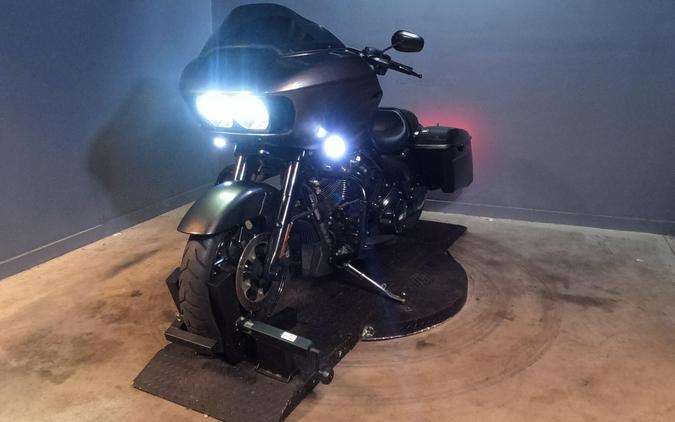 2020 Harley-Davidson Road Glide Special River Rock Gray
