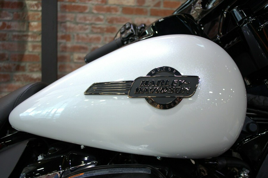 2024 Harley-Davidson Ultra Limited White Onyx Pearl - Black Finish