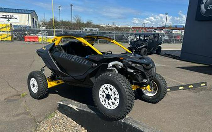 2024 Can-Am Maverick R X RS