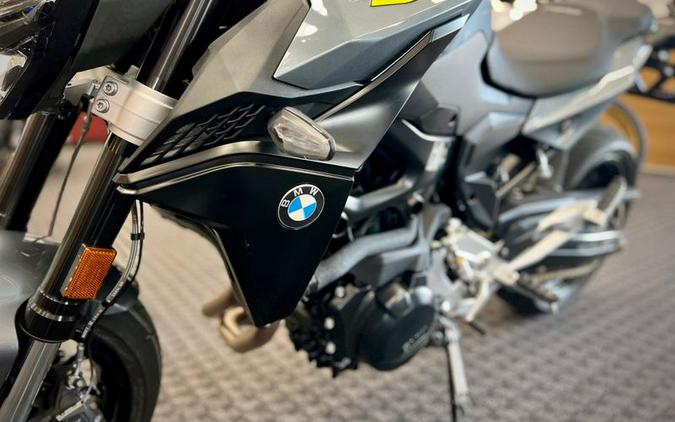 New 2023 BMW F 900 R