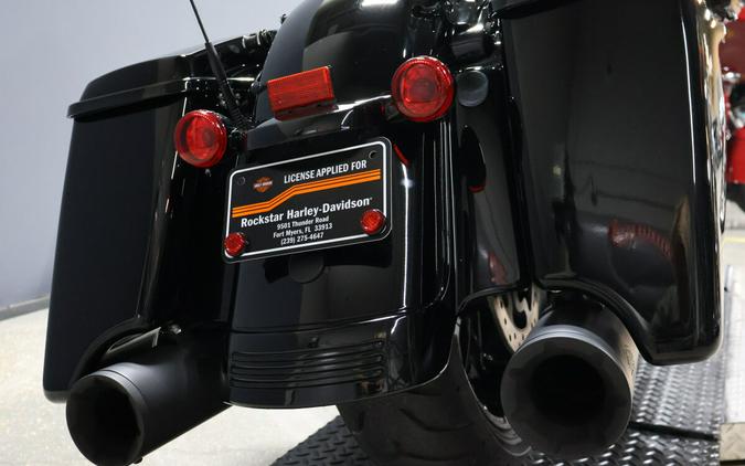 2023 Harley-Davidson Road Glide Special Vivid Black - Black Finish