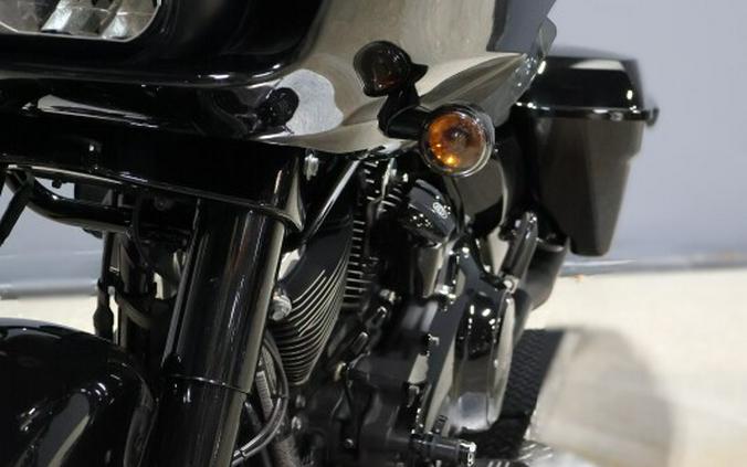 2023 Harley-Davidson Road Glide Special Vivid Black - Black Finish