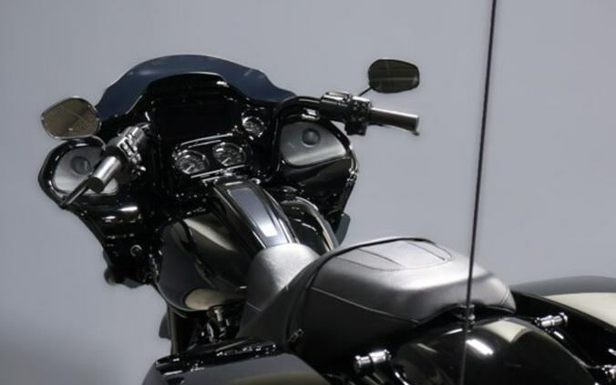 2023 Harley-Davidson Road Glide Special Vivid Black - Black Finish