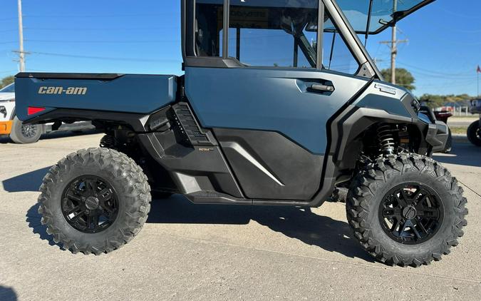 2026 Can-Am Defender Limited HD11