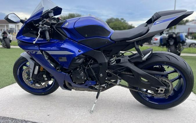 2020 Yamaha YZF R1