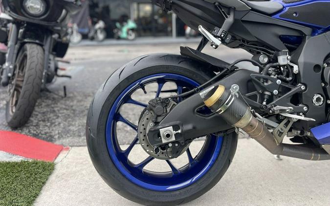 2020 Yamaha YZF R1