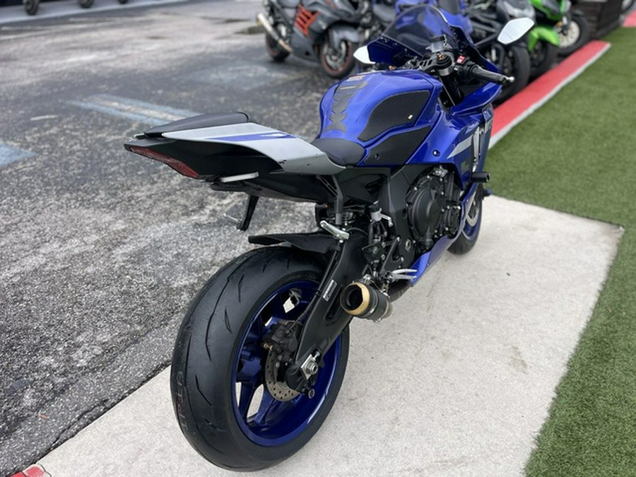 2020 Yamaha YZF R1