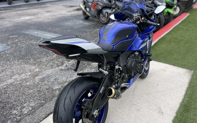 2020 Yamaha YZF R1