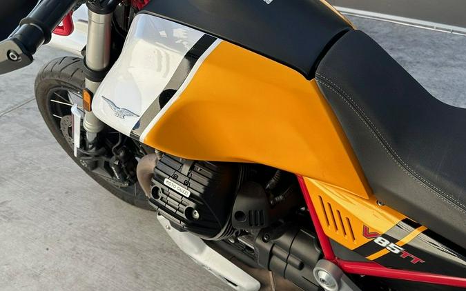 2022 Moto Guzzi V85 TT Adventure E5