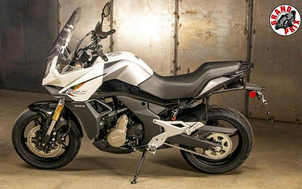 2023 CFMoto 650 Adventura