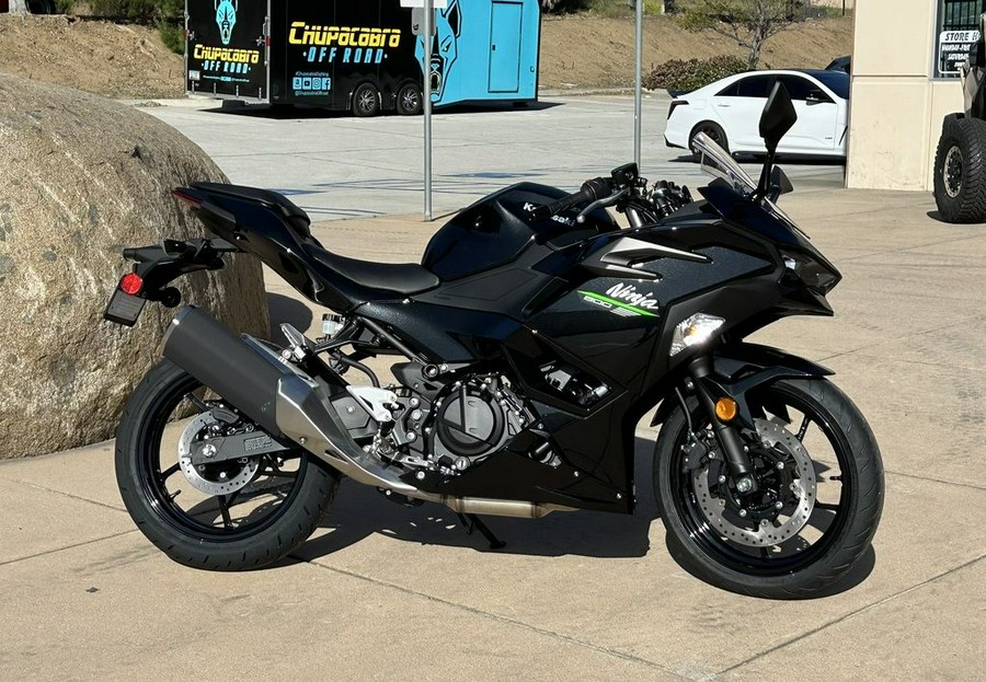 2024 Kawasaki Ninja® 500