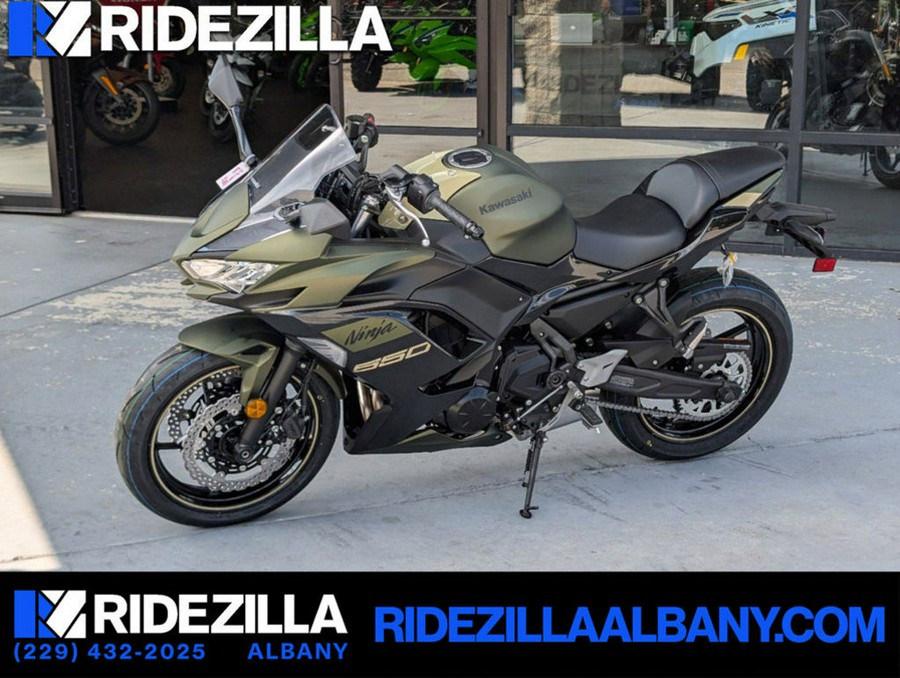 2024 Kawasaki Ninja® 650 Base