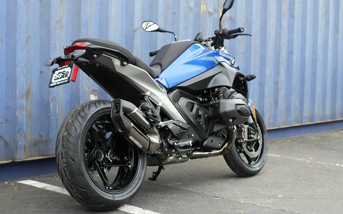 2026 BMW R 1300 R