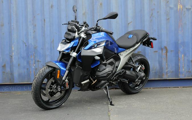 2026 BMW R 1300 R