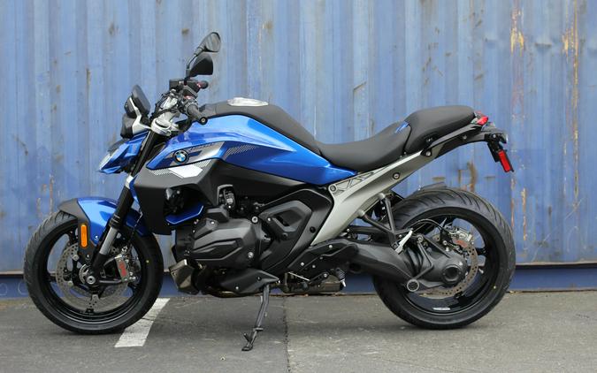 2026 BMW R 1300 R