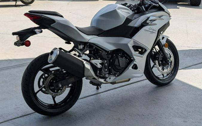 2024 Kawasaki Ninja® 500 ABS