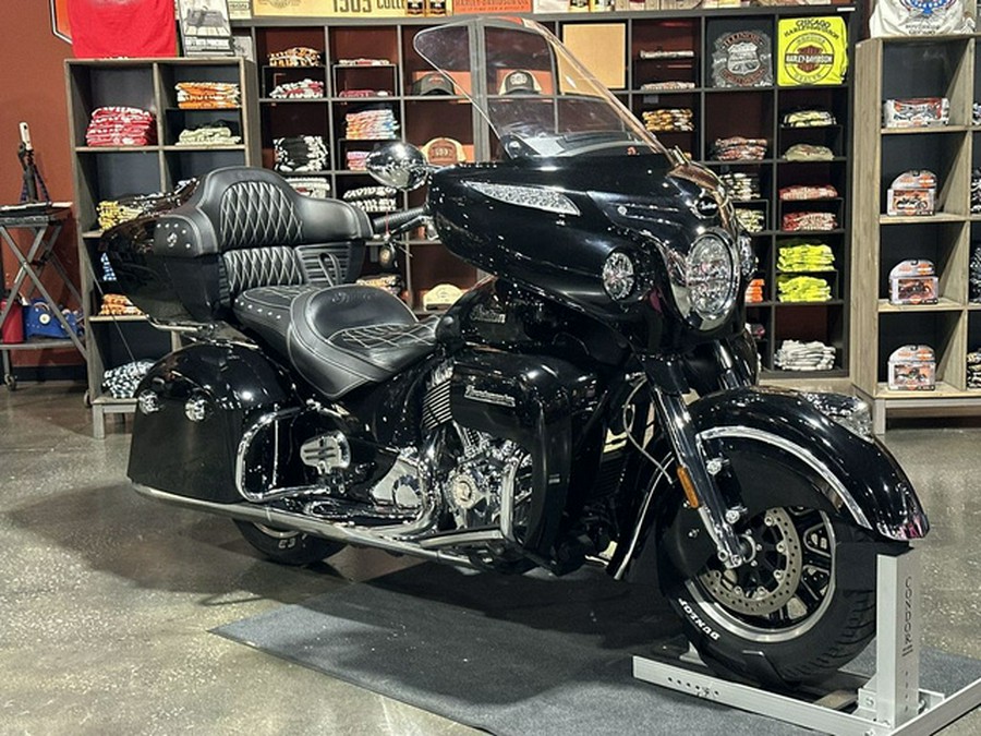 2018 Indian Roadmaster ABS Icon Thunder BlackSnake Skin Gree