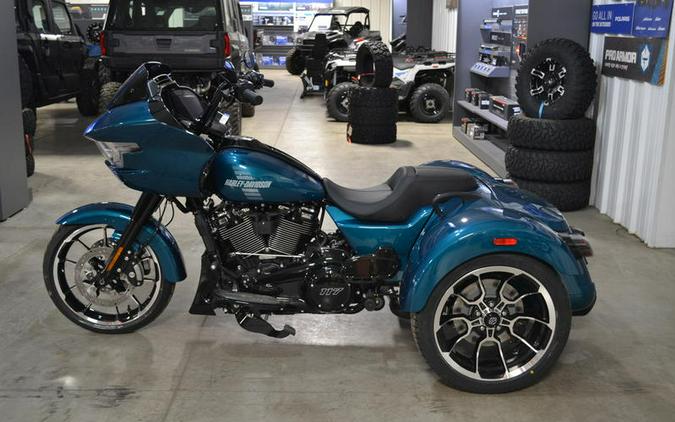 2026 Harley-Davidson® FLTRT - Road Glide® 3