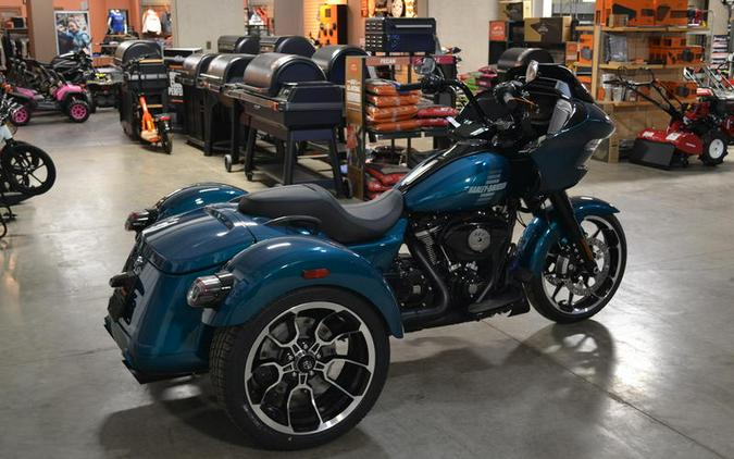 2026 Harley-Davidson® FLTRT - Road Glide® 3