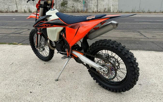2020 KTM XC 300