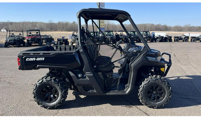 2024 Can-Am DEFENDER XT HD9