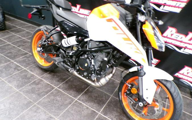 2024 KTM 250 Duke