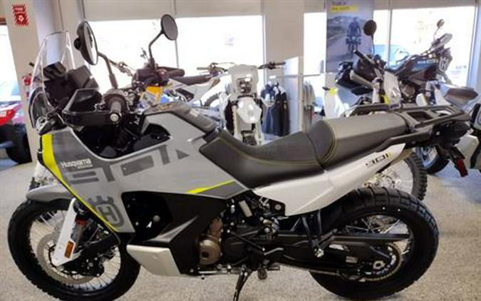 2025 Husqvarna Norden 901