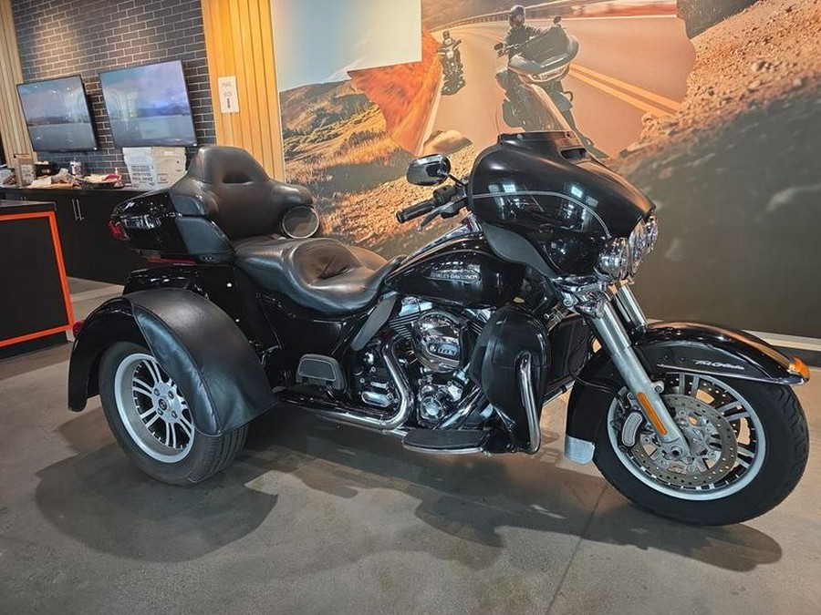 2014 Harley-Davidson® FLHTCUTG - Tri Glide® Ultra