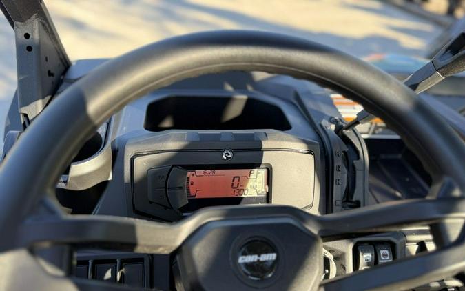 2026 Can-Am® Defender MAX DPS HD10