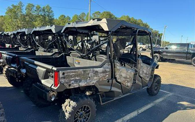 2025 Honda Pioneer 1000-6 Deluxe Crew