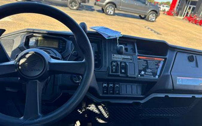 2025 Honda Pioneer 1000-6 Deluxe Crew