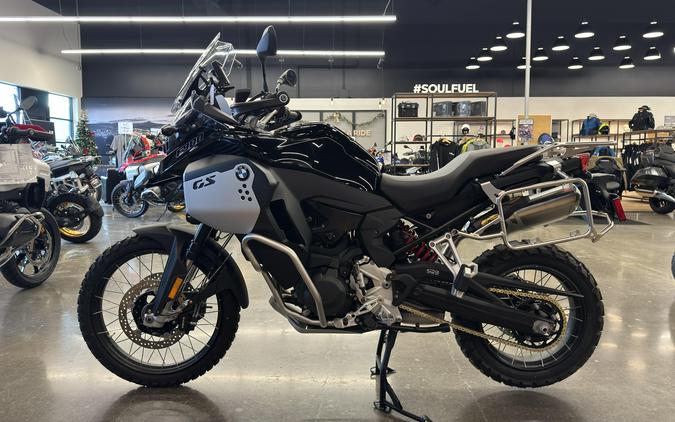 2025 BMW F 900 GS Adventure - BLACK STORM METALLIC