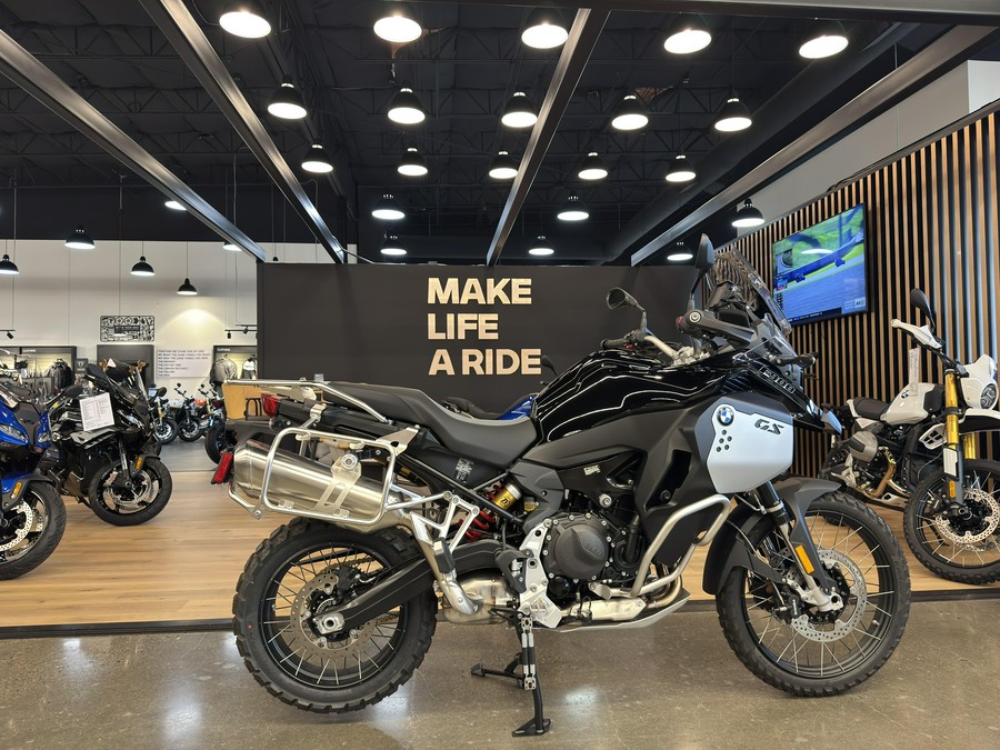 2025 BMW F 900 GS Adventure - BLACK STORM METALLIC