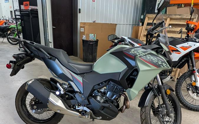 2023 Kawasaki Versys-X 300 ABS