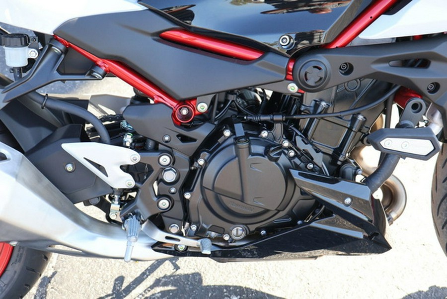 2026 Kawasaki Z500 SE ABS