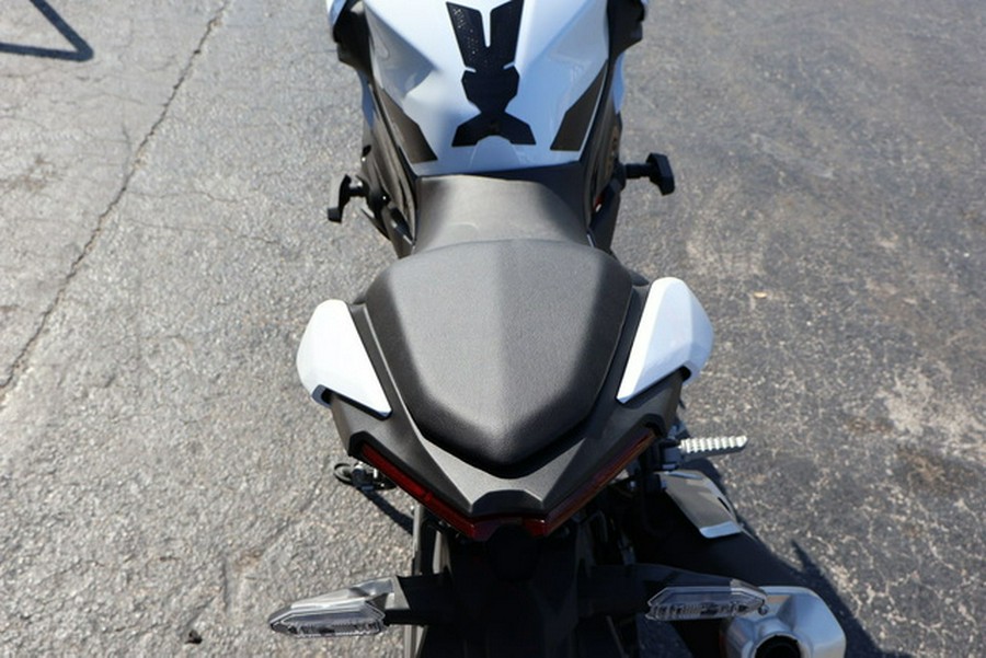 2026 Kawasaki Z500 SE ABS