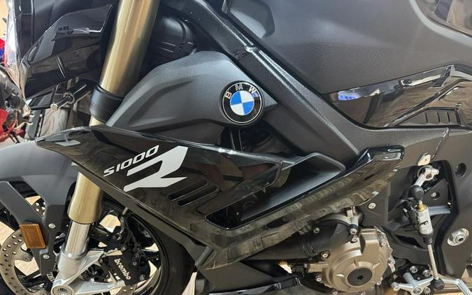 2024 BMW S 1000 R Black Storm Metallic