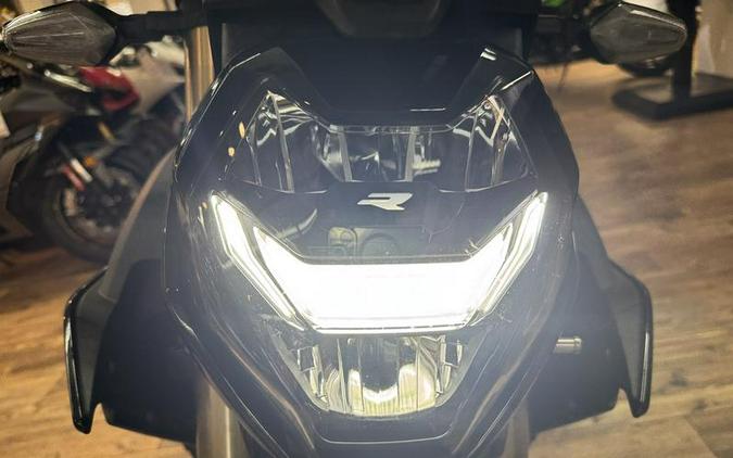 2024 BMW S 1000 R Black Storm Metallic
