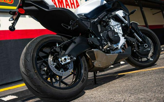 2026 CFMOTO NK 675