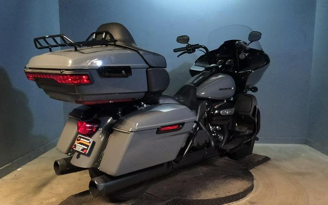 2022 Harley-Davidson Road Glide Limited Gunship Grey - Black Finish
