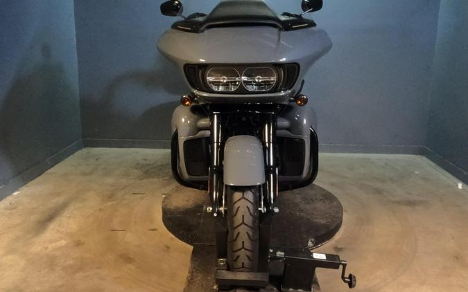 2022 Harley-Davidson Road Glide Limited Gunship Grey - Black Finish